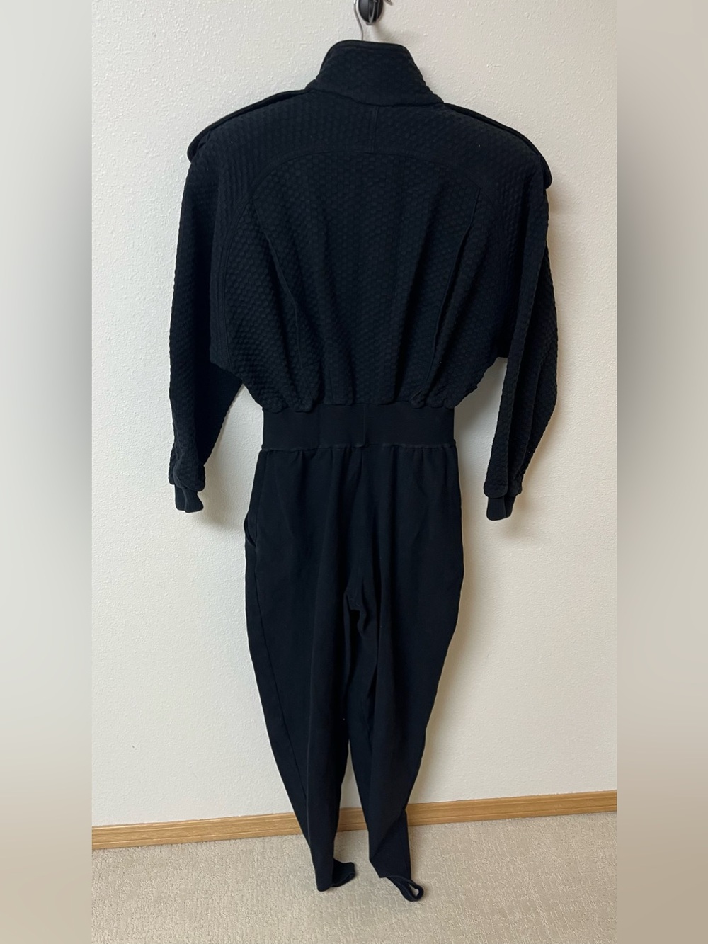 Seattle Gear Black Textured Jumpsuit with High Waist Cotton blend Women’s size M - Picture 4 of 4